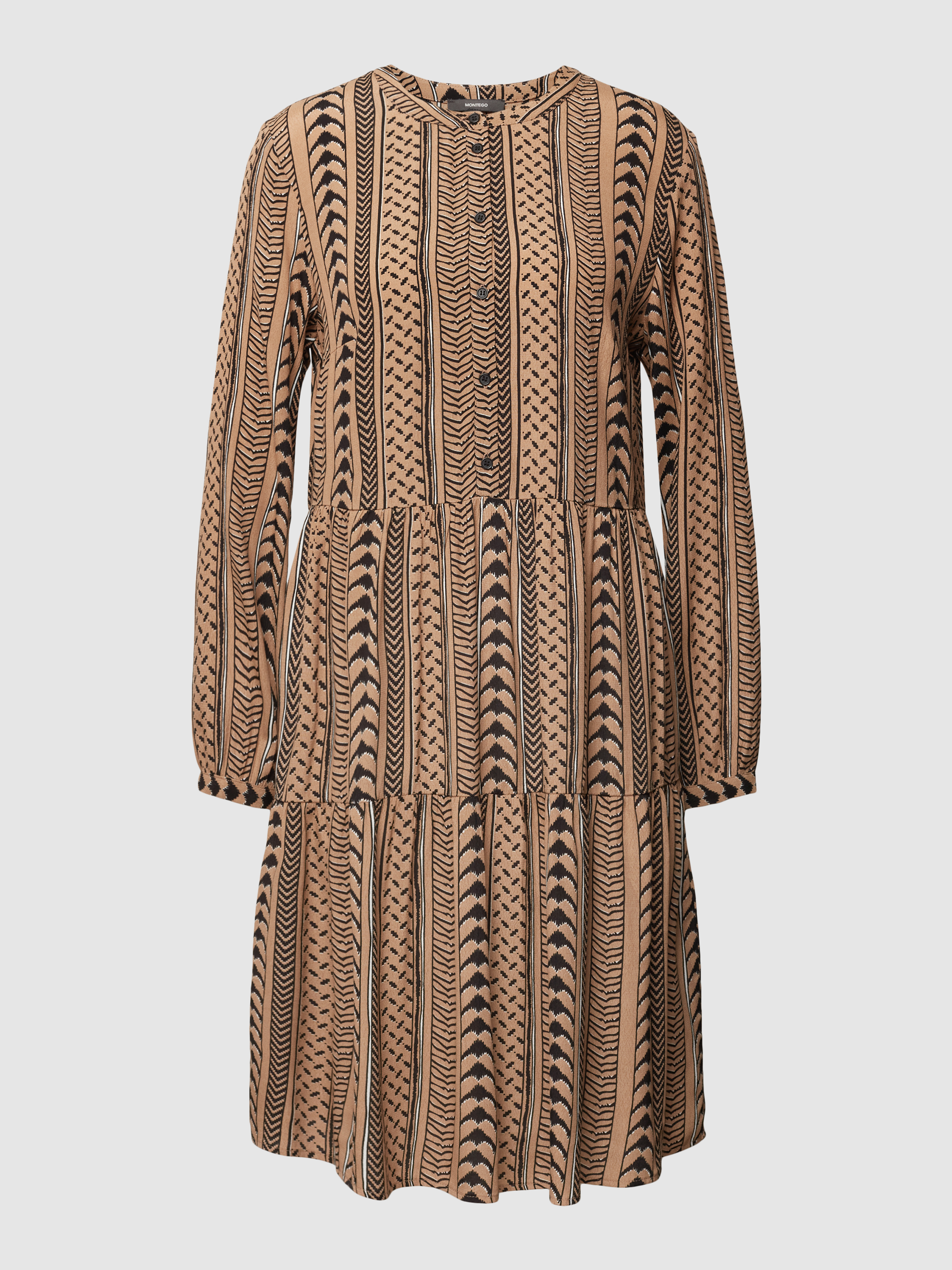 

Платье женское Montego 1606089 бежевое 32 (доставка из-за рубежа), Бежевый, 1606089