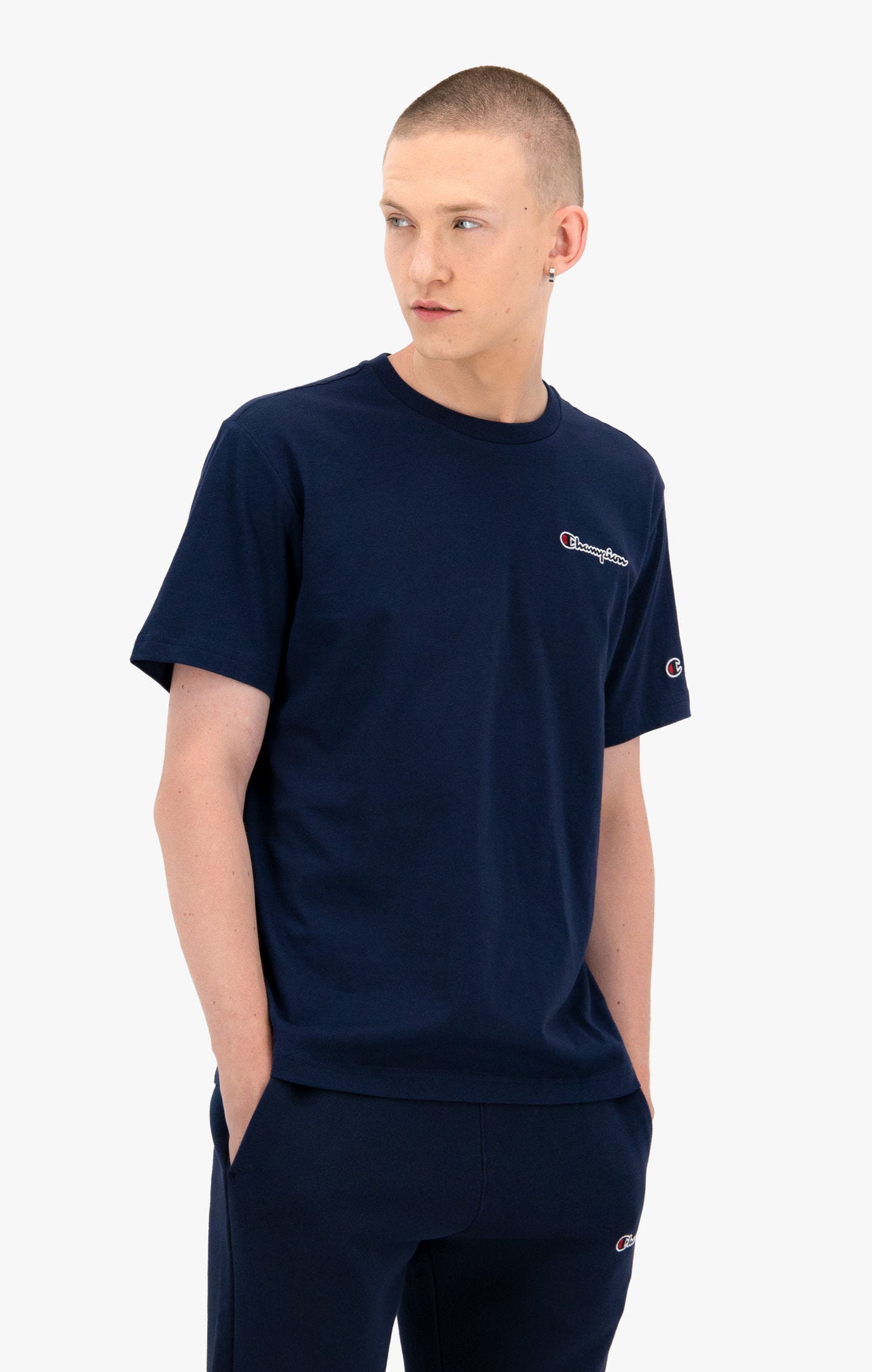 фото Футболка мужская champion rochester champion logo crewneck t-shirt серая s