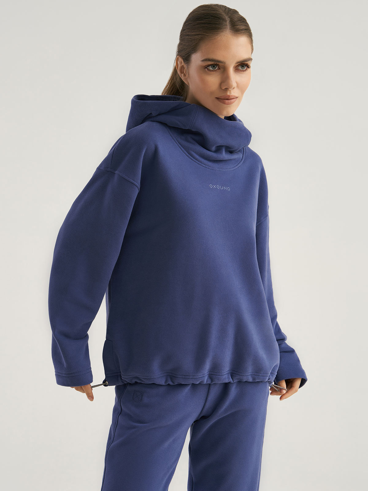 

Толстовка женская Oxouno OXO 2472-772 FOOTER 01 oversize синяя XS, OXO 2472-772 FOOTER 01 oversize