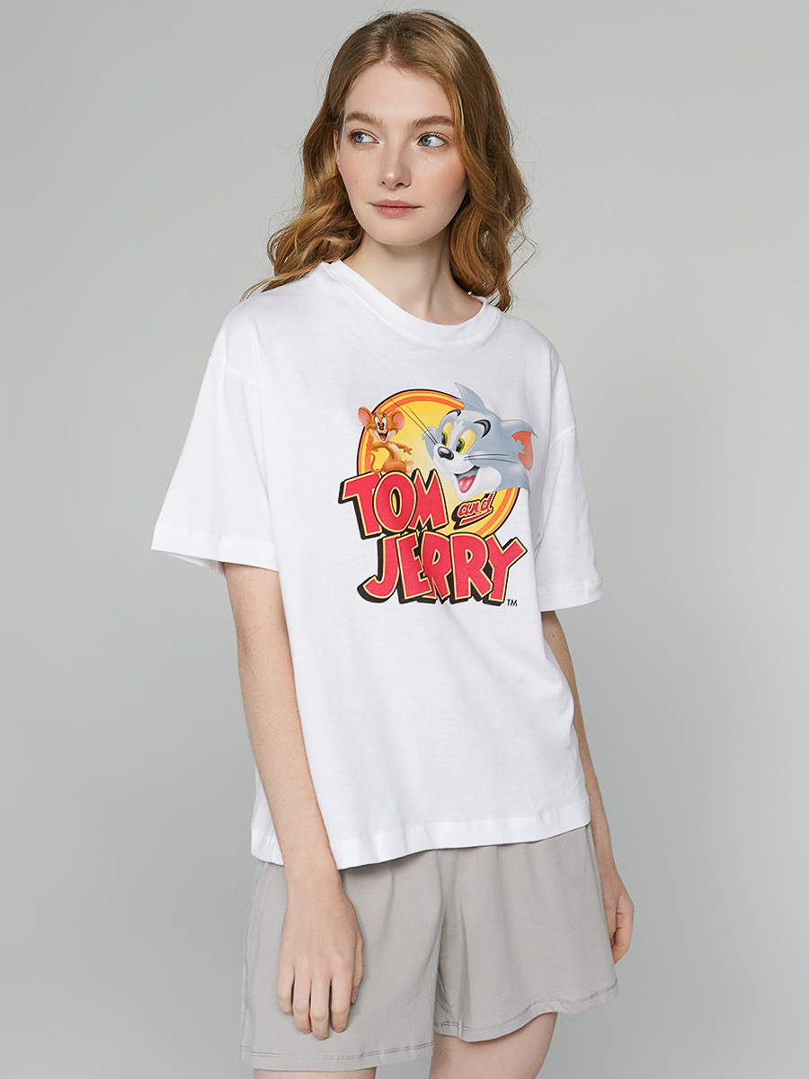 

Пижама женская ТВОЕ 83985 белая L, 83985