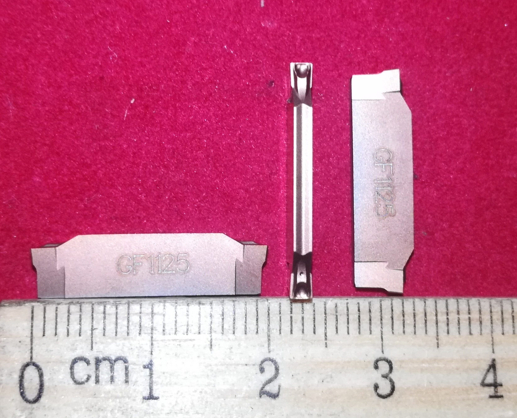 Пластина канавочная 2 мм N123E2-0200-0002-GF основной материал обработки - сталь