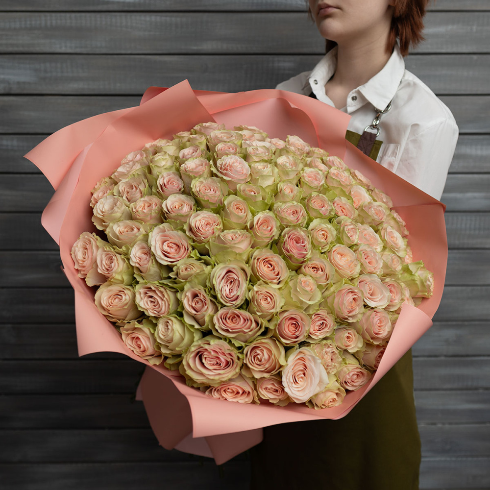 

Монобукет Букет Маркет роза 60 см 101 шт. розовый Эквадор B4346, Эквадор