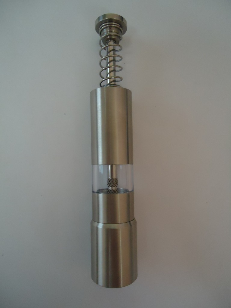 

Металлическая мельница для перца PEPPER MILL