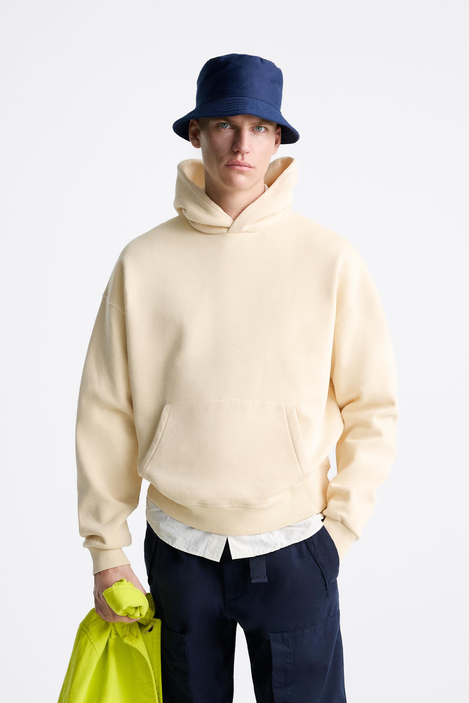 

Худи мужское ZARA 00761462 белое S/M (доставка из-за рубежа), Белый, 00761462