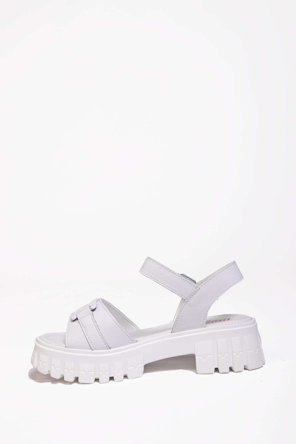 

Сандалии женские Tofa 50602 белые 40 RU, Белый, 50602