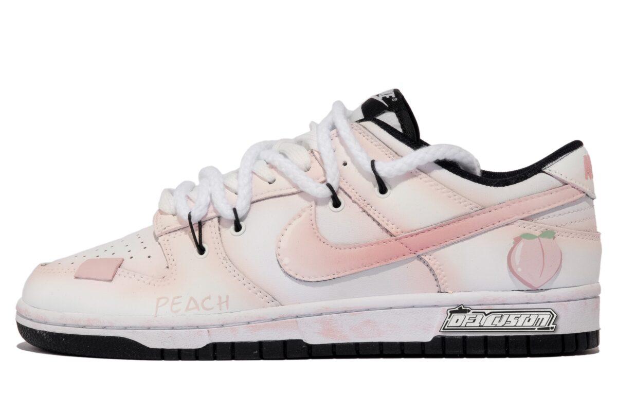 

Кеды унисекс Nike Dunk Low белые 40 EU, Белый, Dunk Low