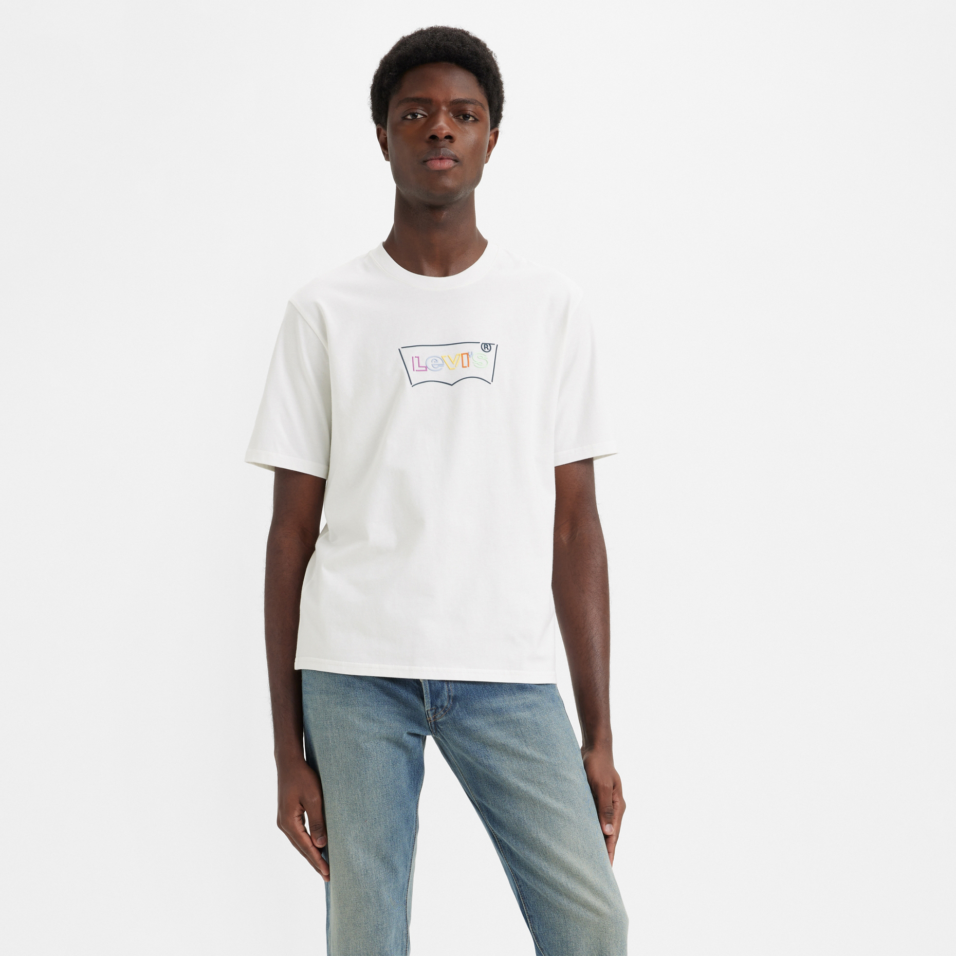 

Футболка мужская Levi's Men Relaxed Fit Graphic Tee белая M, Белый, Men Relaxed Fit Graphic Tee