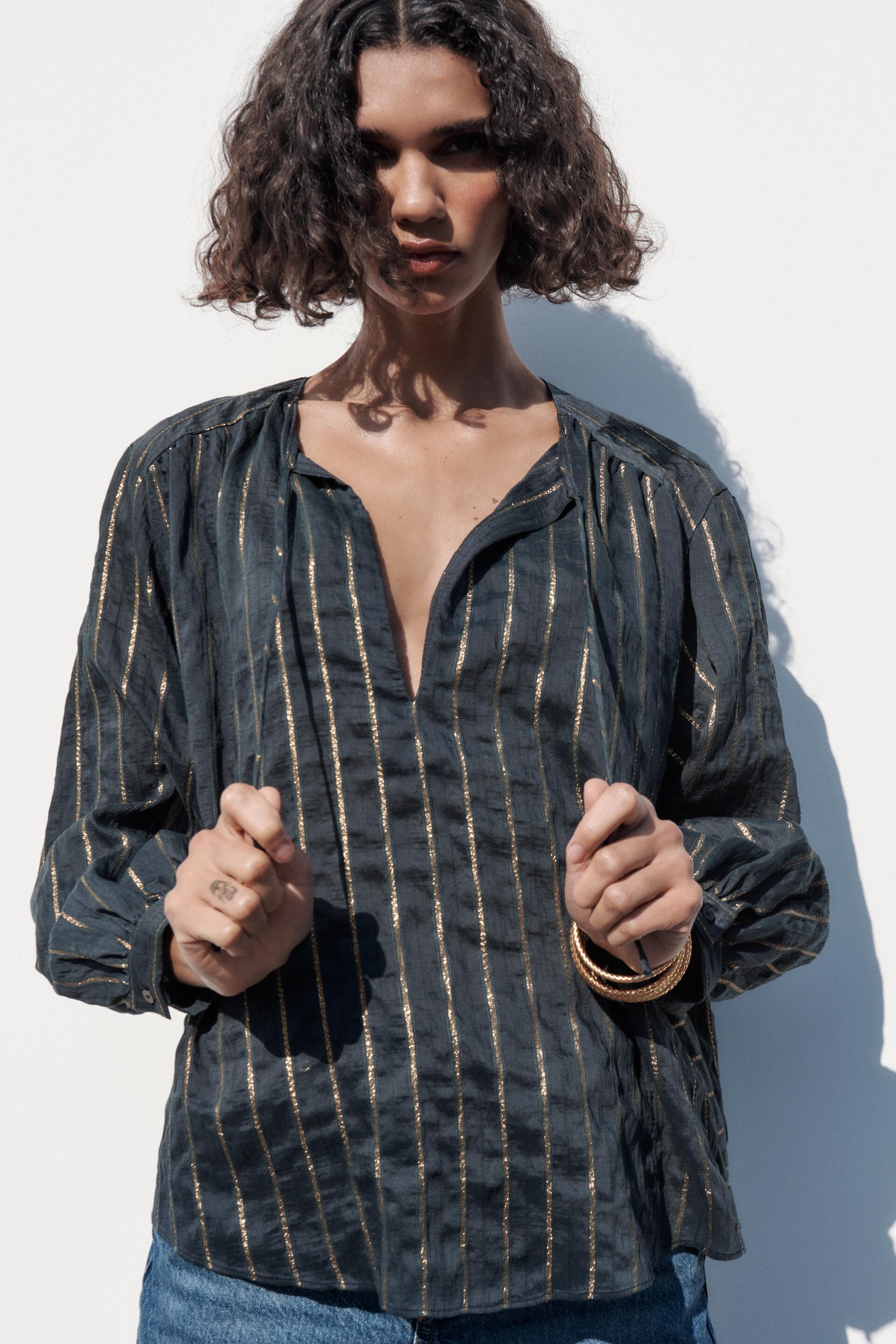 

Блуза женская ZARA 07969058 голубая XS (доставка из-за рубежа), Голубой, 07969058