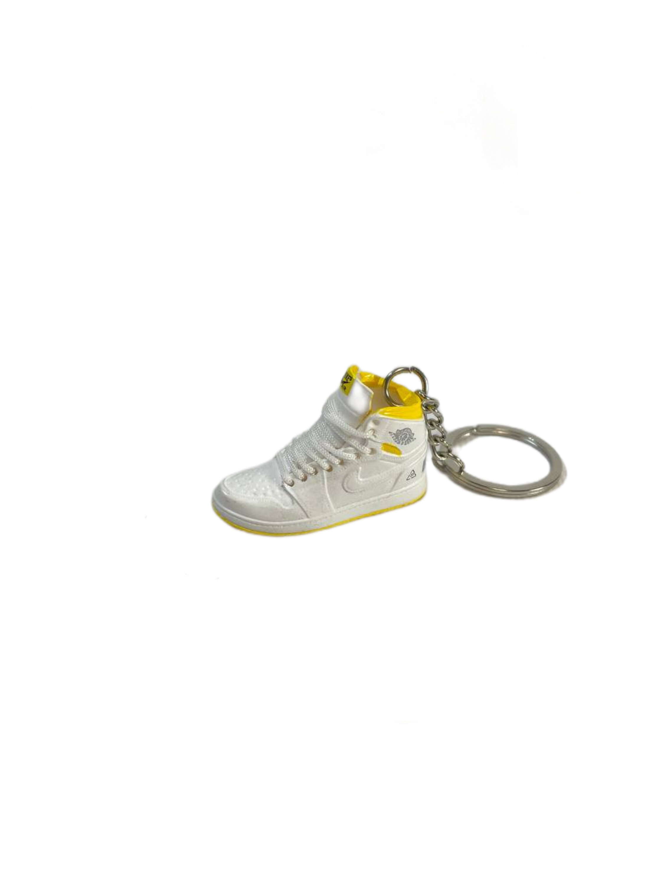 

Брелок унисекс Ananas Sport BRL-000134, white/yellow, Разноцветный, BRL-000134