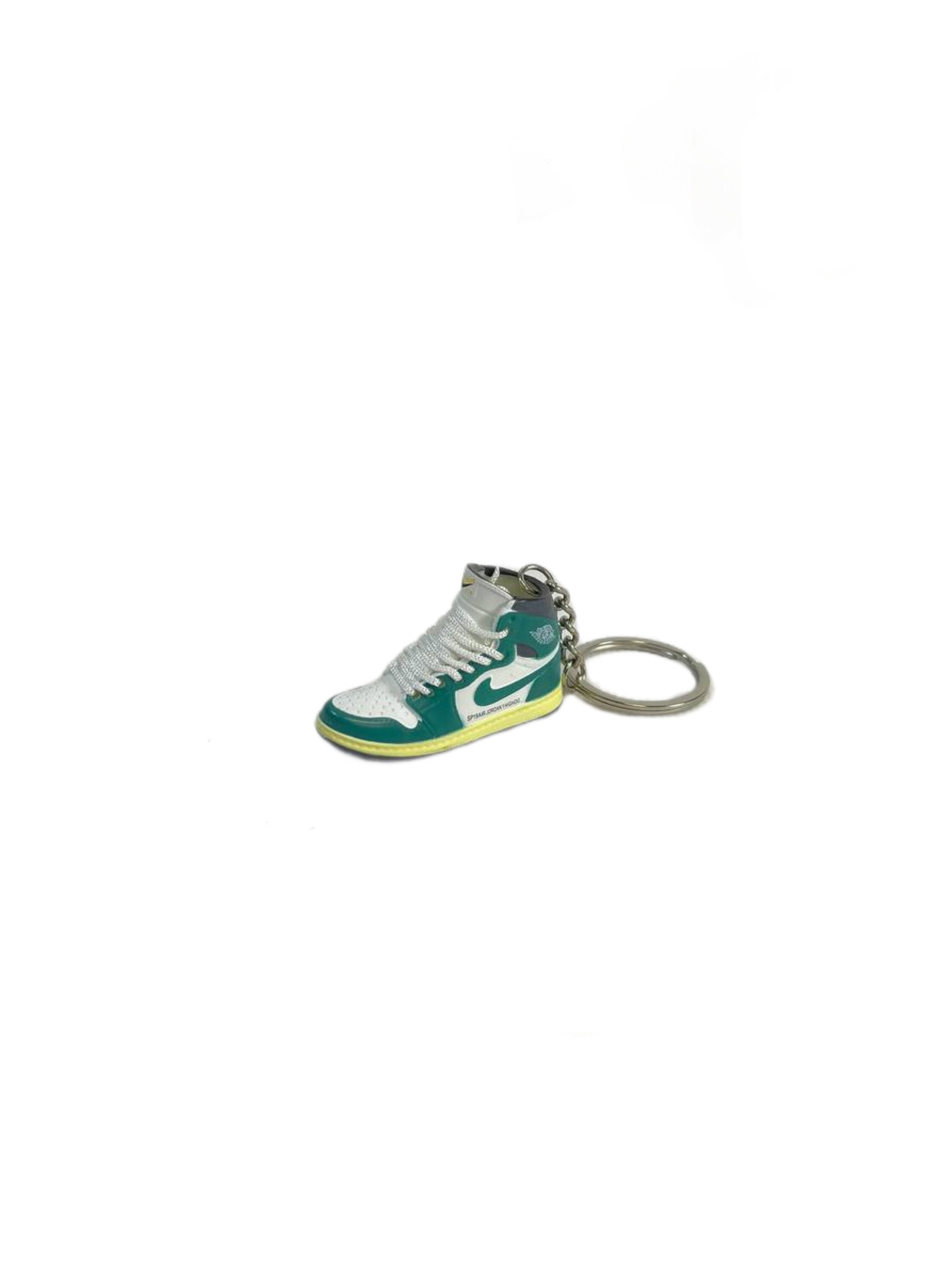 

Брелок унисекс Ananas Sport BRL-000130, green/yellow, Разноцветный, BRL-000130