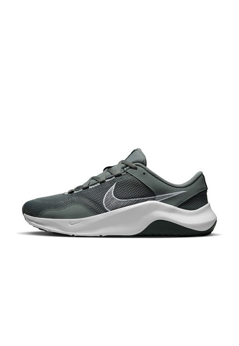 

Кроссовки мужские Nike Legend Essential 3 серые 47 EU (доставка из-за рубежа), Серый, Legend Essential 3