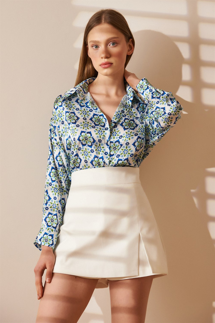 

Рубашка женская NEVER MORE 4189 белая S (товары доставляются из-за рубежа), Белый, 4189