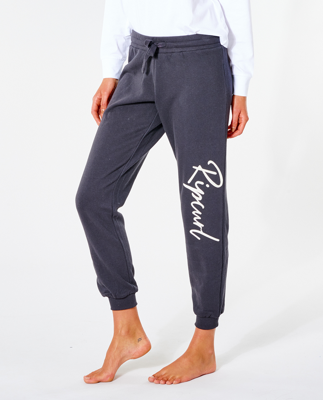 

Спортивные брюки женские Rip Curl STANDARD SCRIPT TRACKPANT черные S, STANDARD SCRIPT TRACKPANT