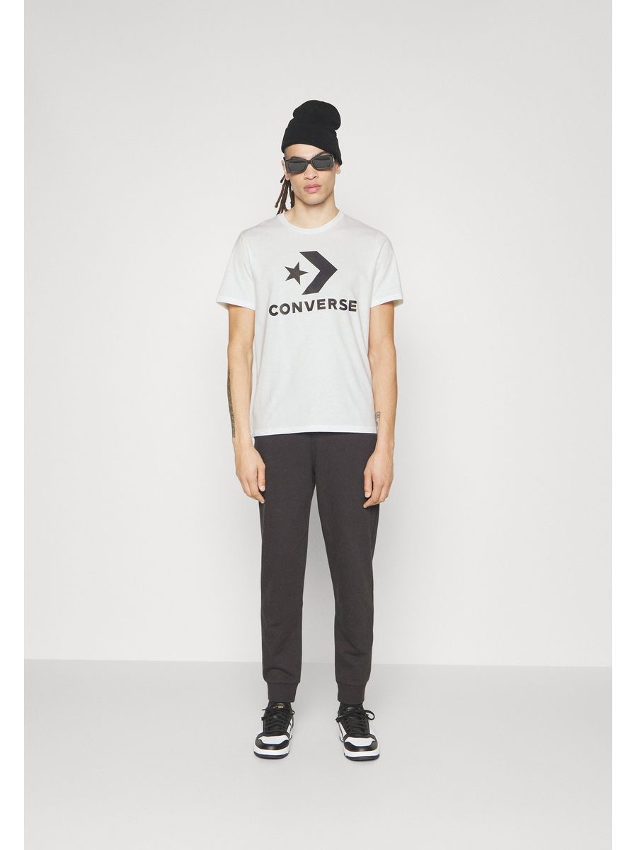 

Футболка унисекс Converse CO421002F белая XL, Белый, CO421002F