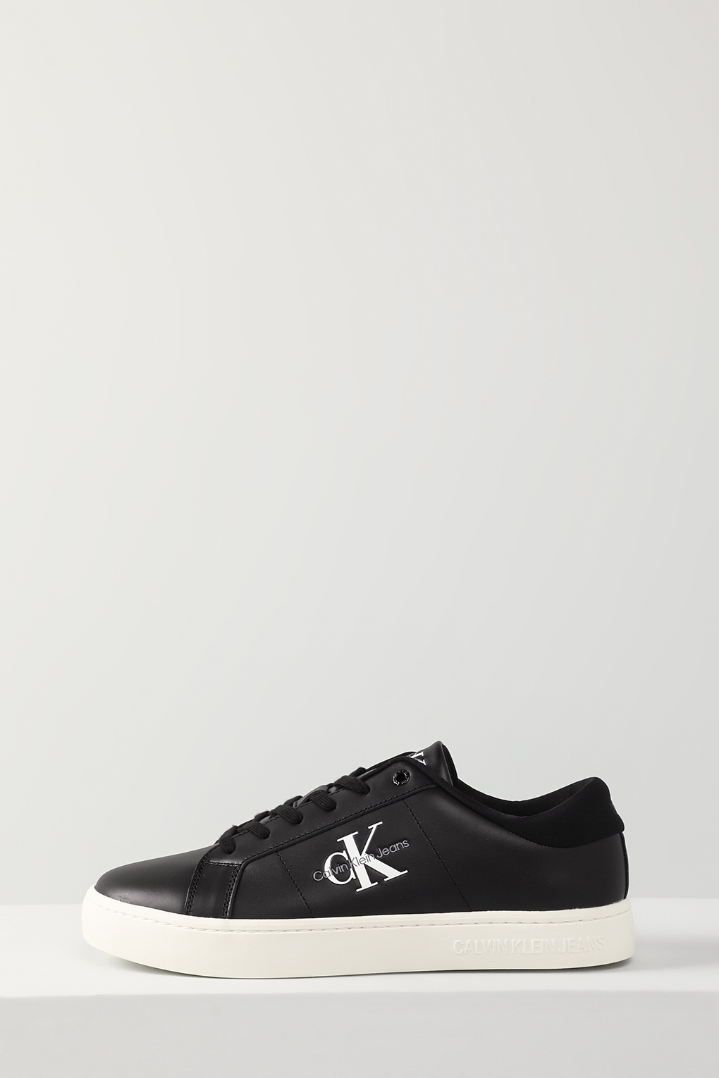 

Кеды мужские Calvin Klein YM0YM00864 черные 46 RU, Черный, YM0YM00864