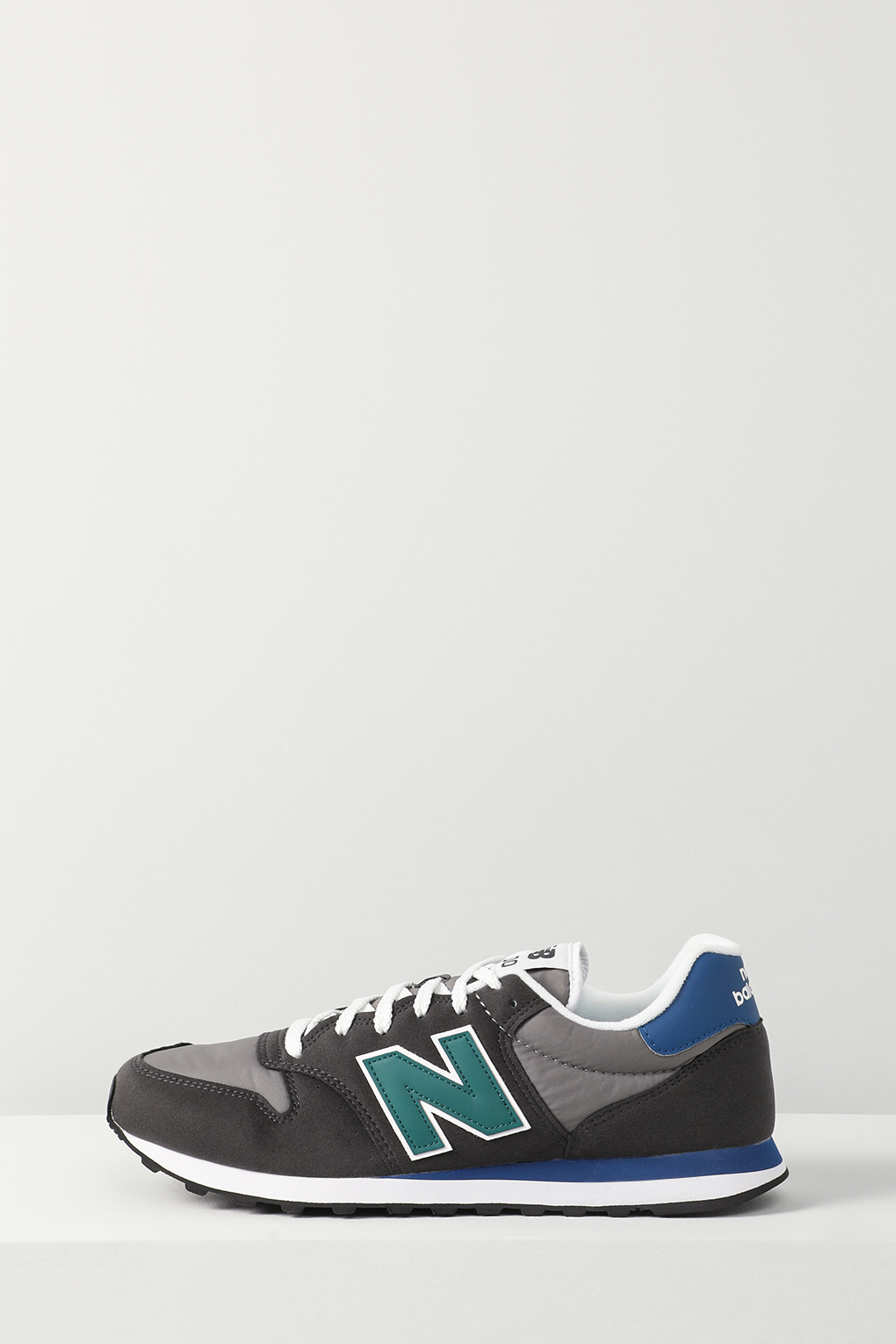 

Кроссовки мужские New Balance GM500HA2-D черные 44 RU, Черный, GM500HA2-D