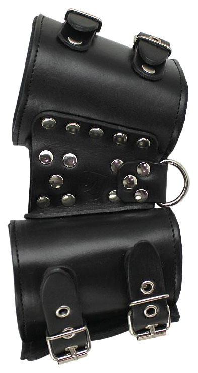 Чёрные кожаные фиксирующие манжеты