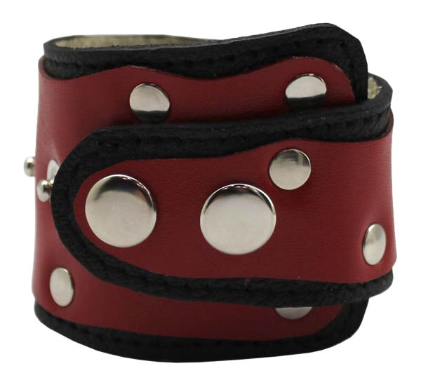 Красно-чёрный кожаный браслет Треугольник