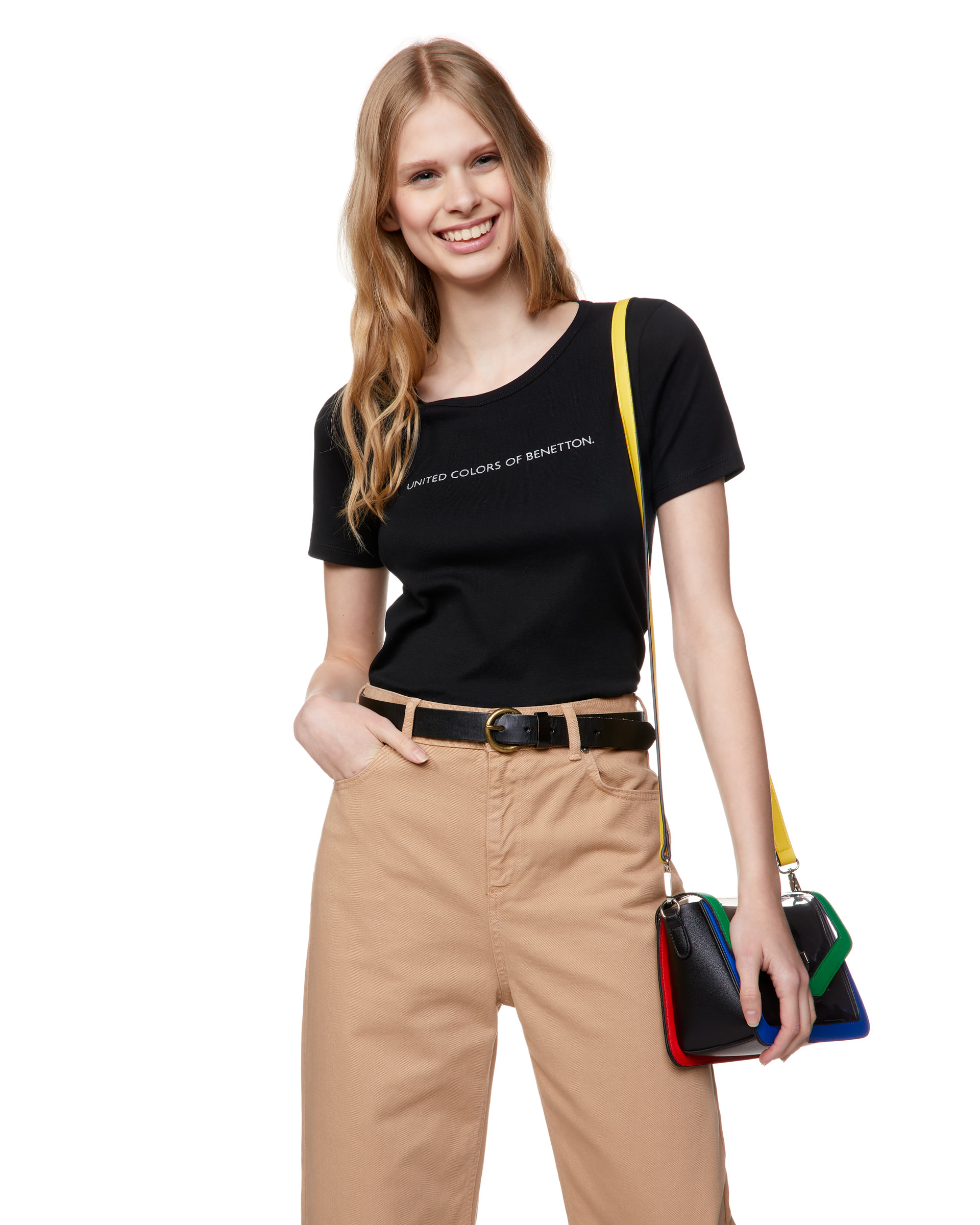 фото Футболка женская united colors of benetton 3ga2e16a2 черная xs