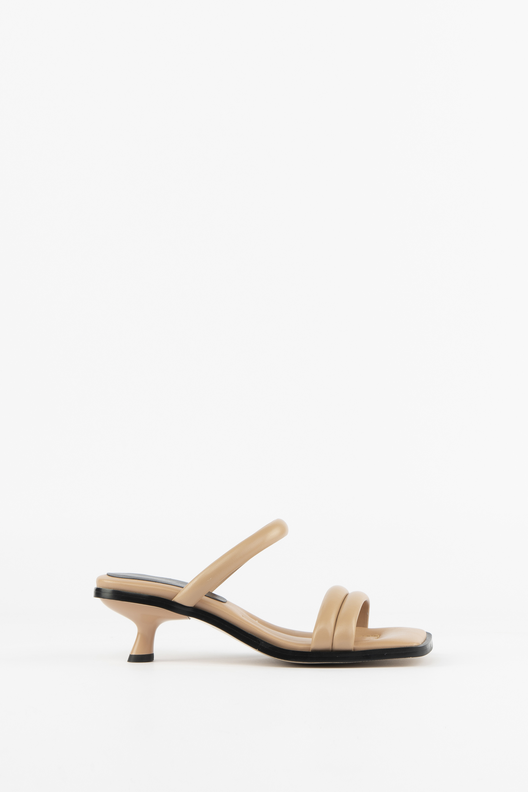 

Шлепанцы женские CORSOCOMO CC12549-WL бежевые 35 RU, CC12549-WL