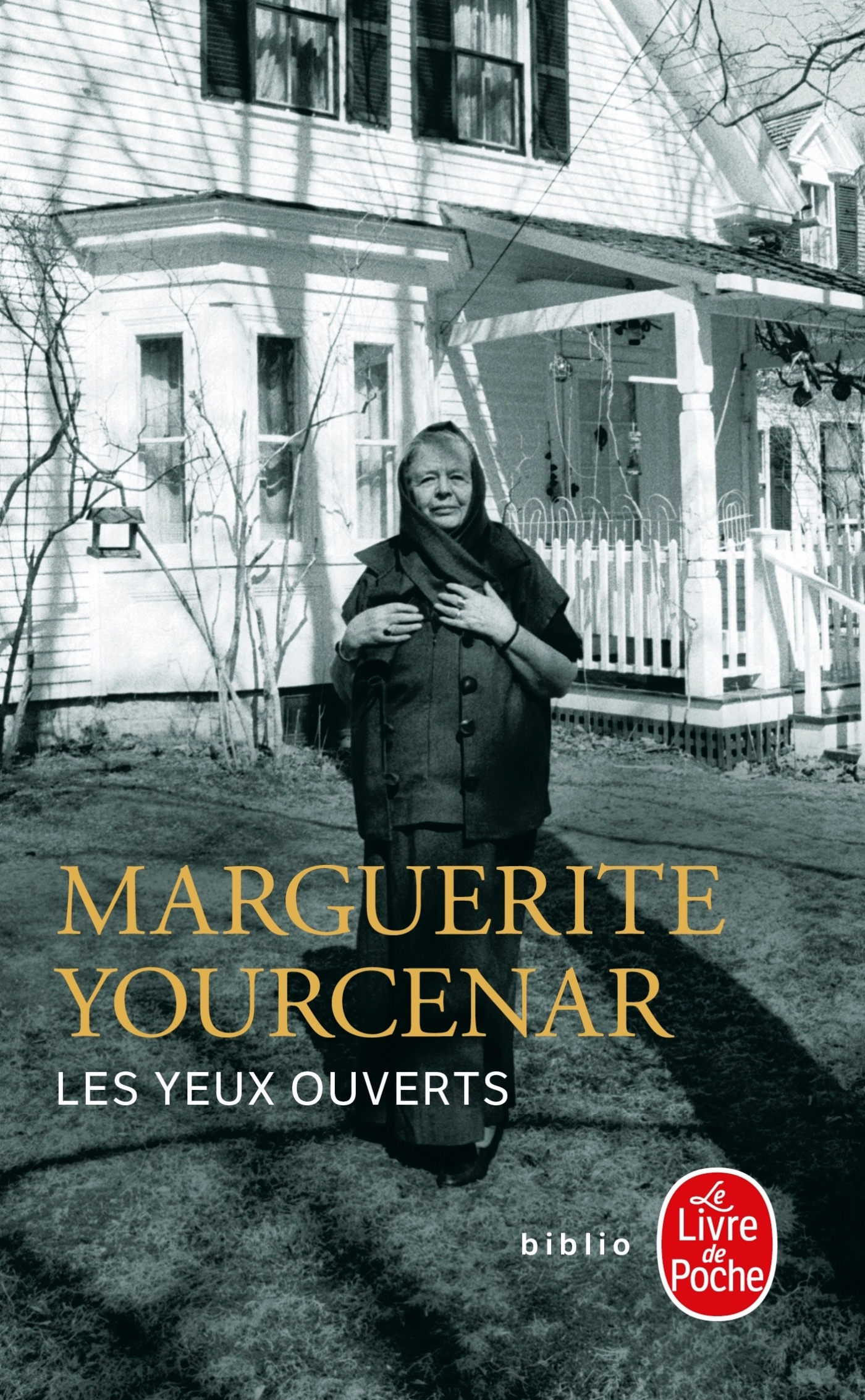 

Les yeux ouverts