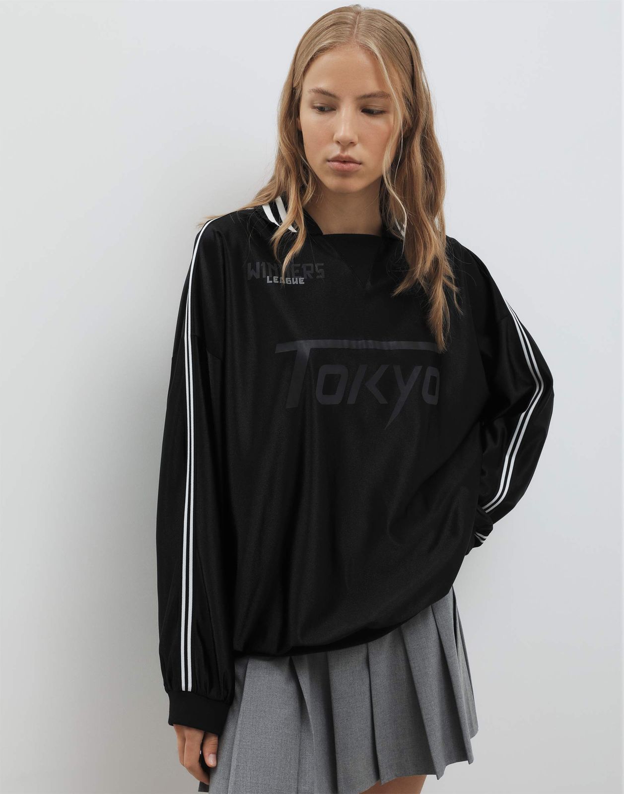 

Свитшот женский Gloria Jeans GAC023630 черный XXS-XS/164, GAC023630