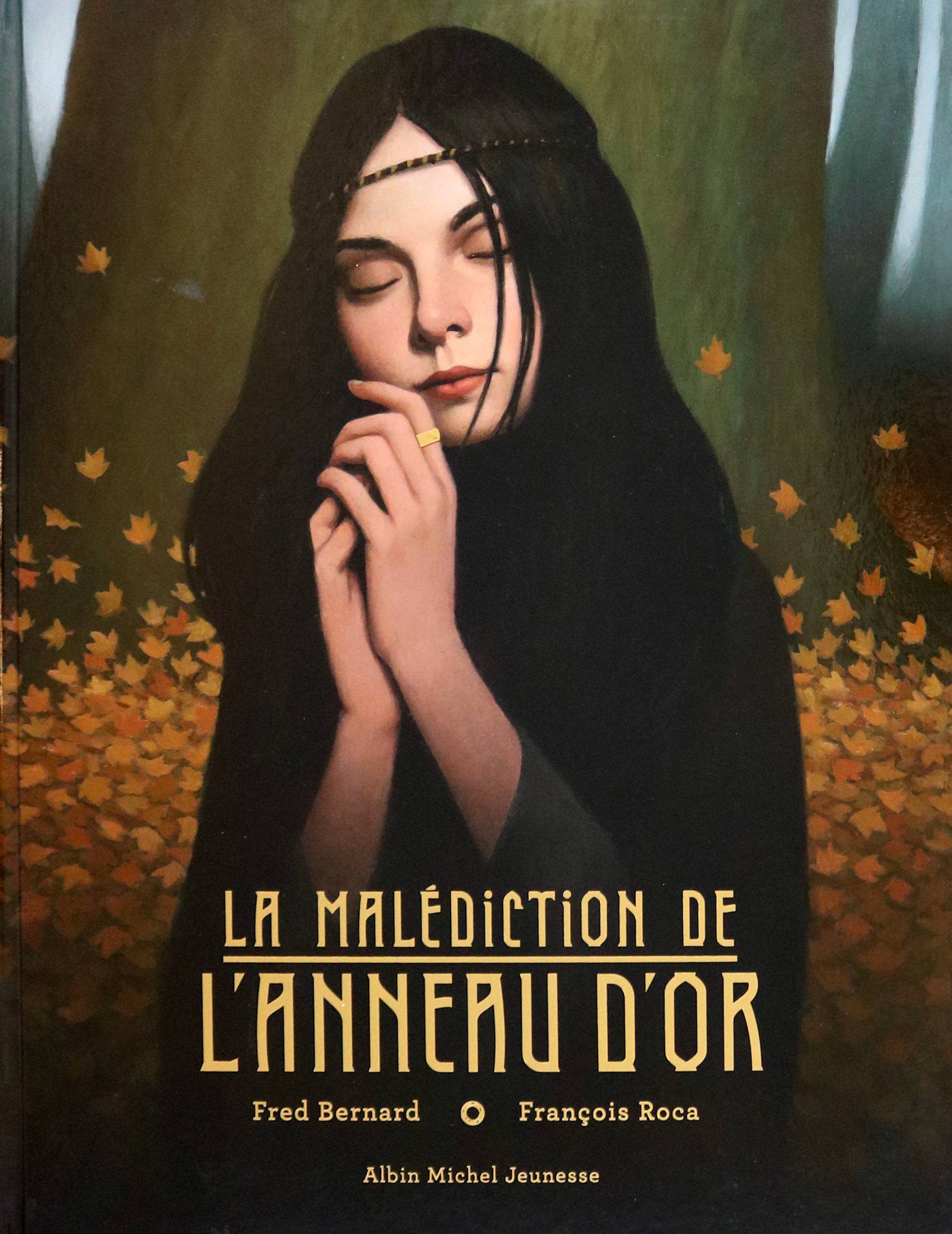 

La Maldiction de l'anneau d'or