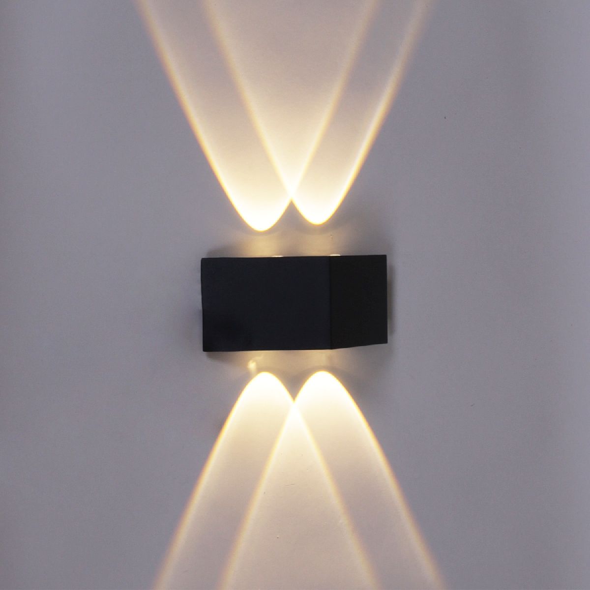 

Архитектурный светильник Reluce 86856-9.2-001KT LED4W BK