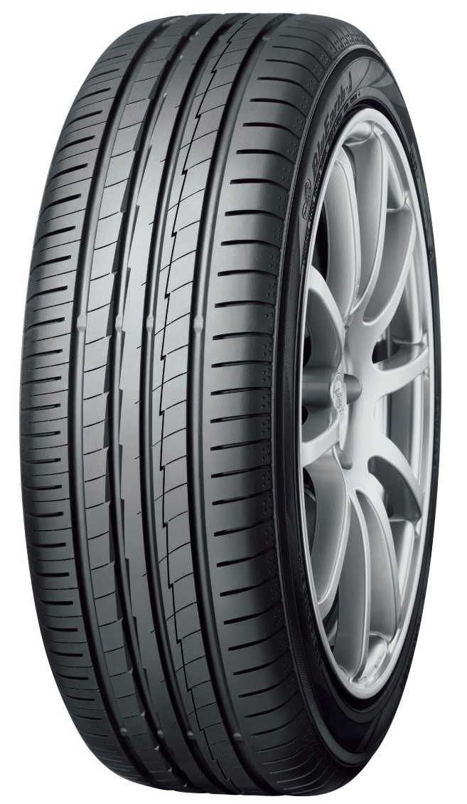 

Шины Yokohama BluEarth AE50 215/65 R17 99V