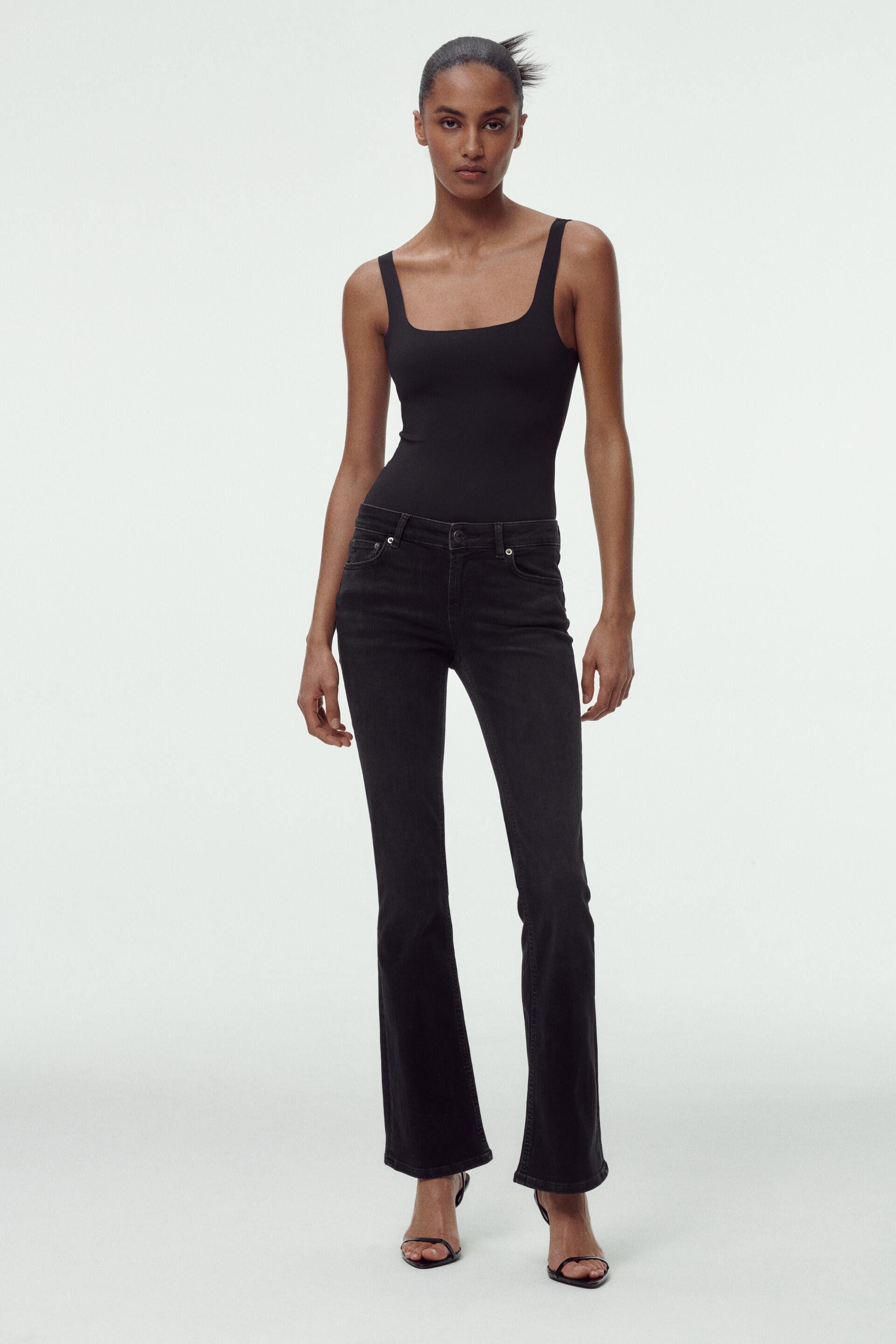 

Джинсы женские ZARA 06840050 черные 32 EU (доставка из-за рубежа), Черный, 06840050