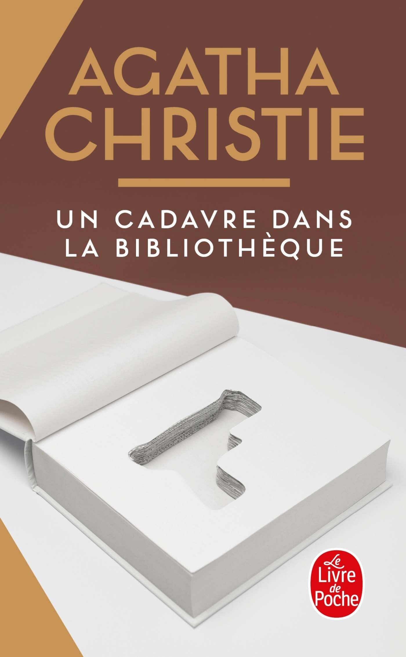 

Un cadavre dans la bibliothque