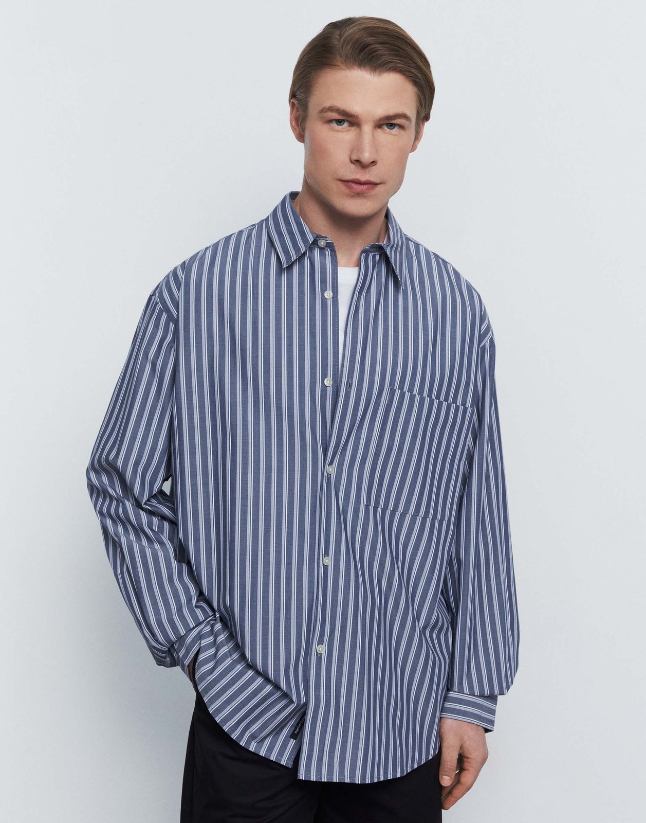 

Рубашка мужская Gloria Jeans BWT001525 синий/разноцветный XS/176, BWT001525