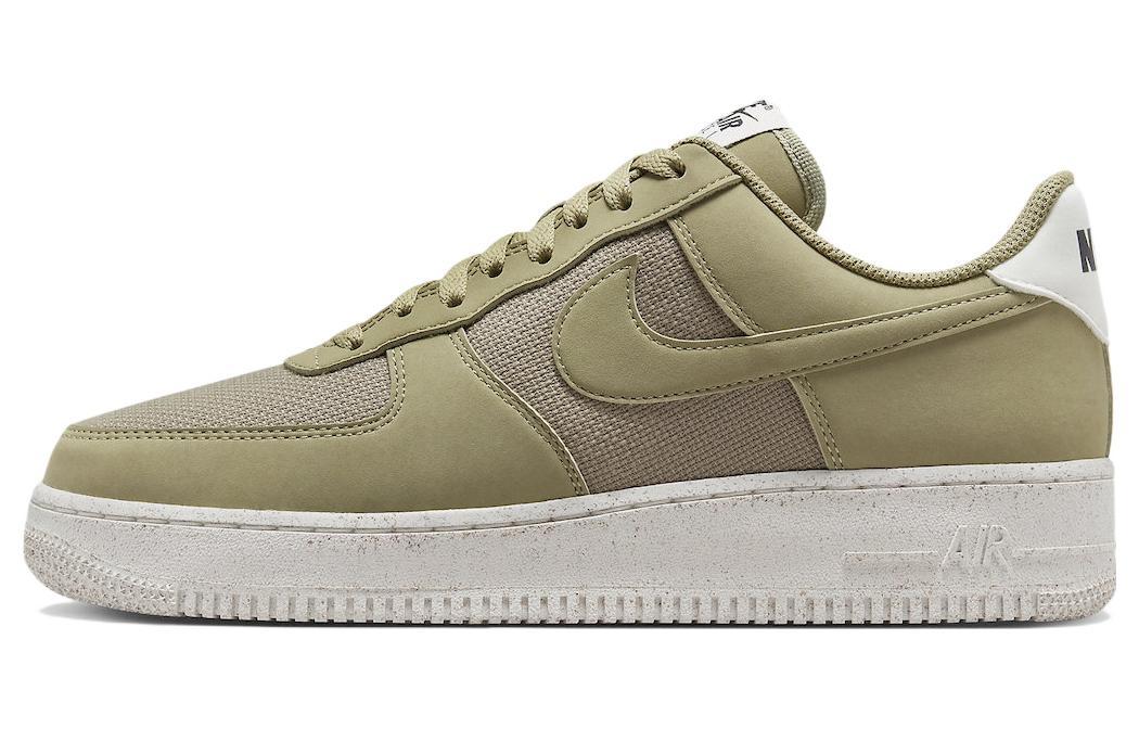 

Кеды унисекс Nike Air Force 1 Low зеленые 42.5 EU, Зеленый, Air Force 1 Low