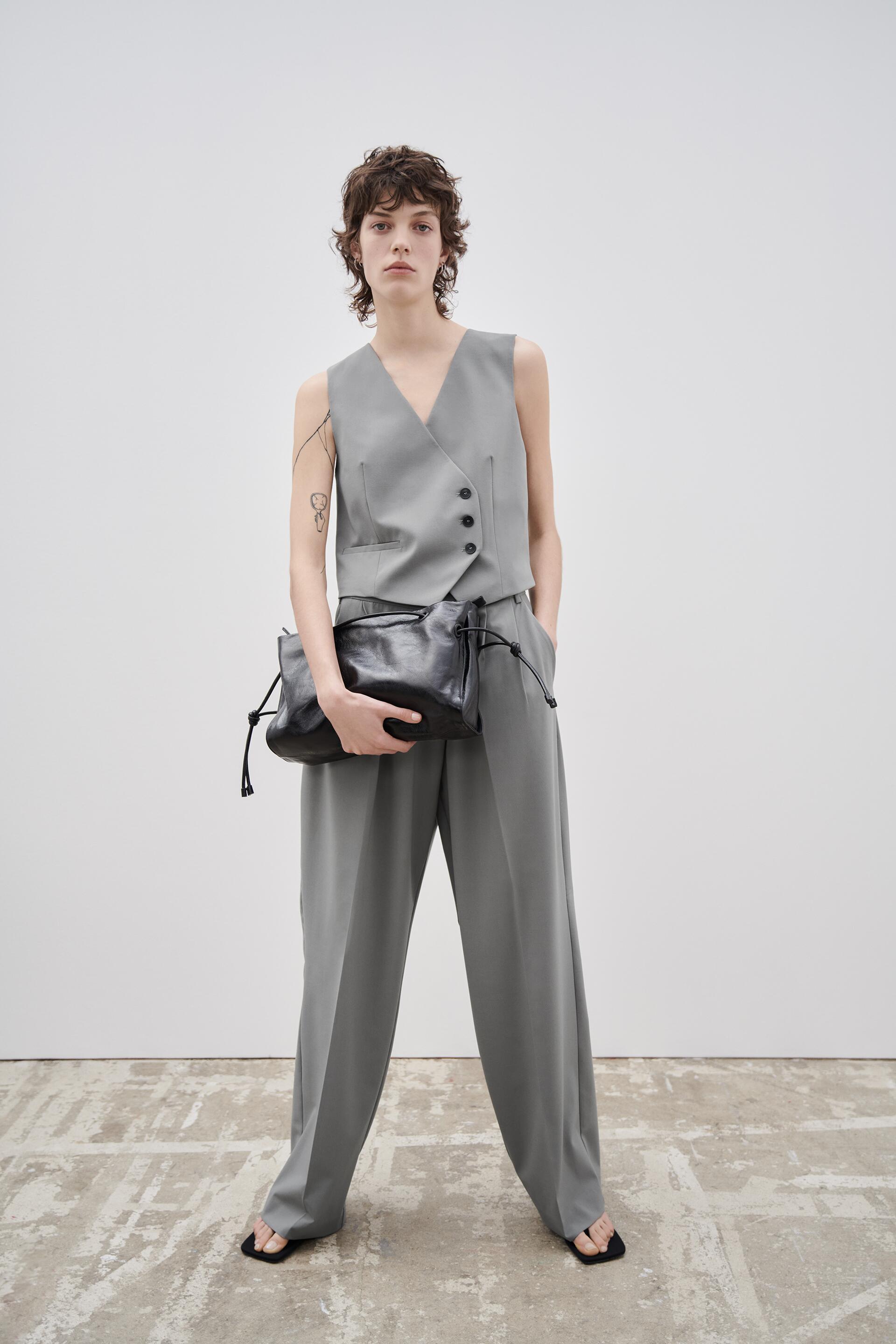 

Брюки женские ZARA 05427402 серые 2XL (доставка из-за рубежа), Серый, 05427402