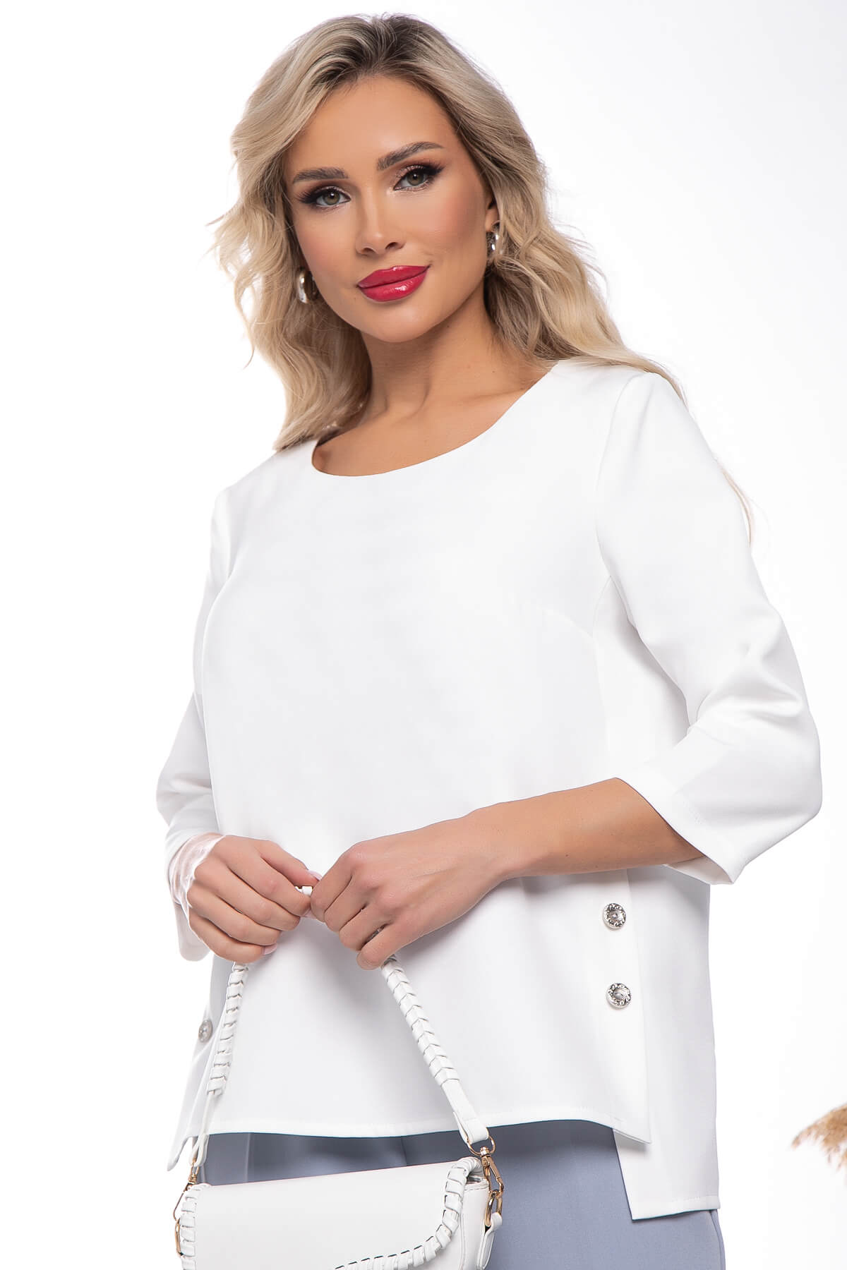 

Блуза женская LT Collection Киара белая 46 RU, Белый, Киара
