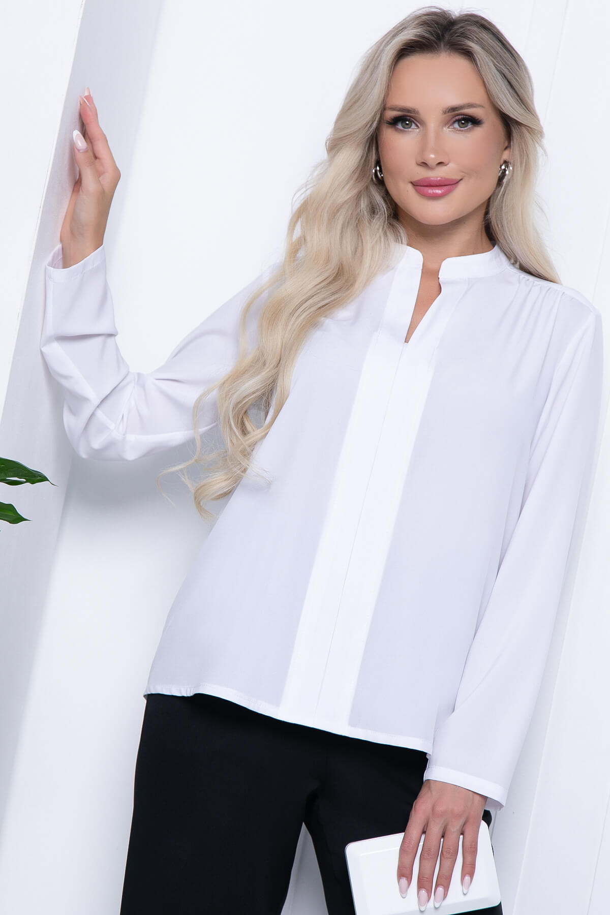

Блуза женская LT Collection Классика в моде белая 52 RU, Белый, Классика в моде