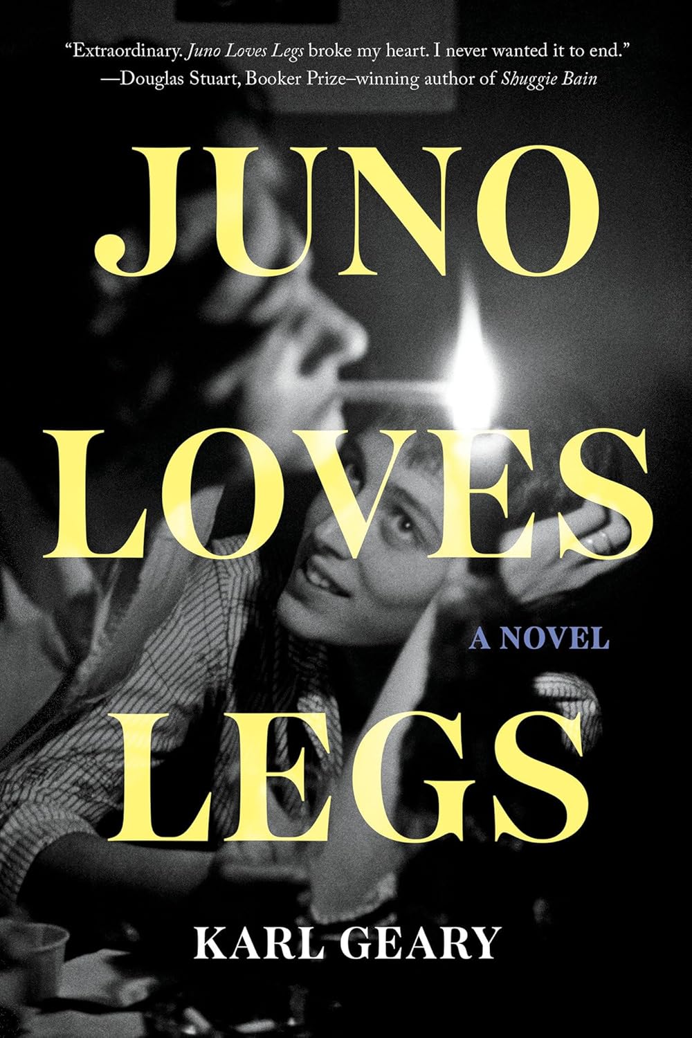 

Juno Loves Legs. Geary, Karl