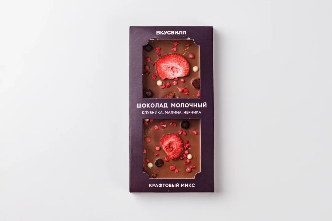 

Шоколад ВкусВилл Крафтовый микс молочный клубника-малина-черника 70 г