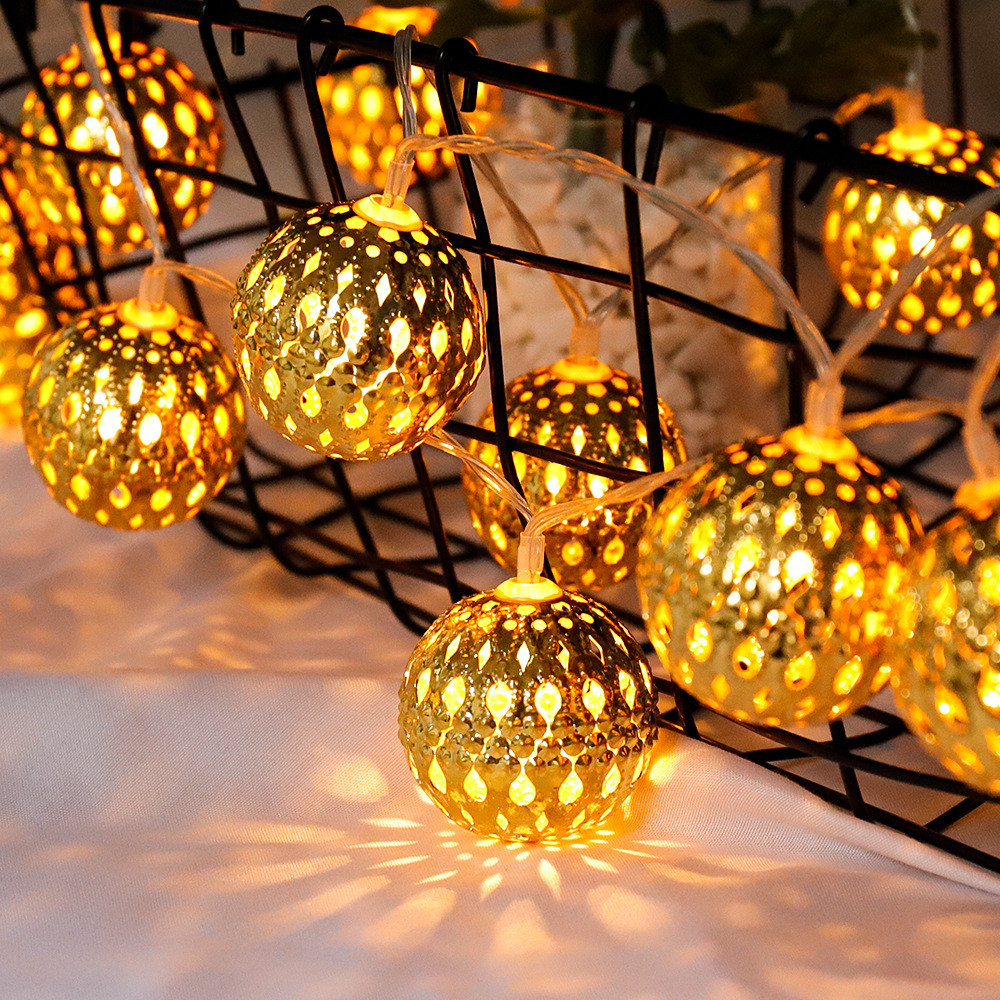 фото Световая гирлянда новогодняя qvatra led lights gold balls 2,2 м белый теплый