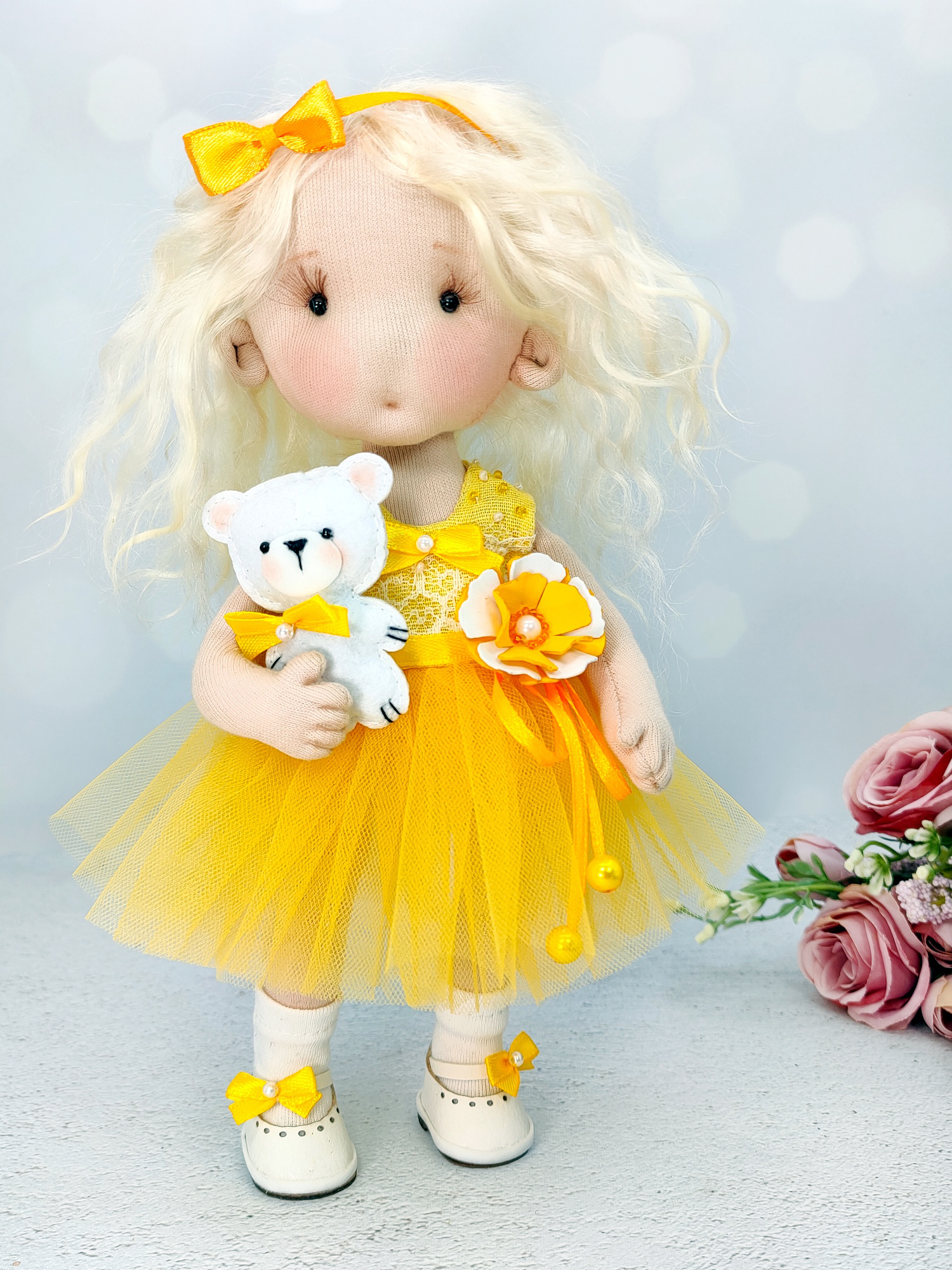 Набор для шитья Куклы-домики кукла Бусинка, Желтый, мягкая текстильная щекастик