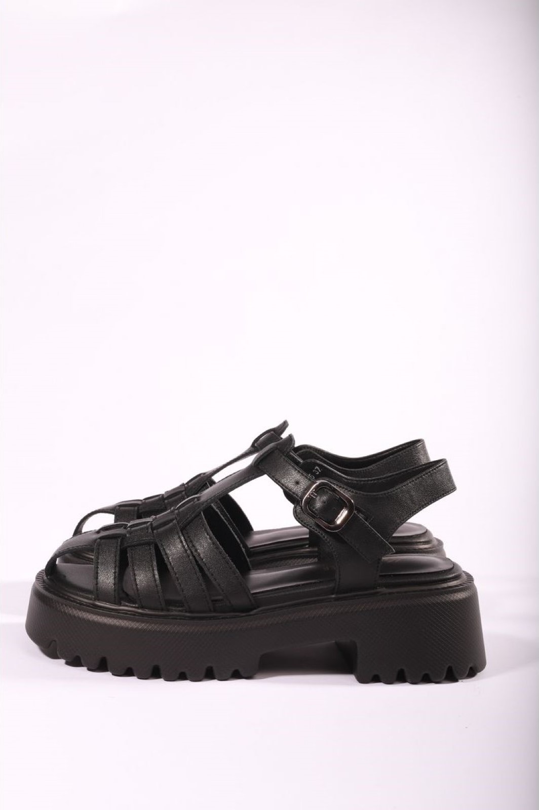 Сандалии женские Highlander 702642-5 черные 39 RU