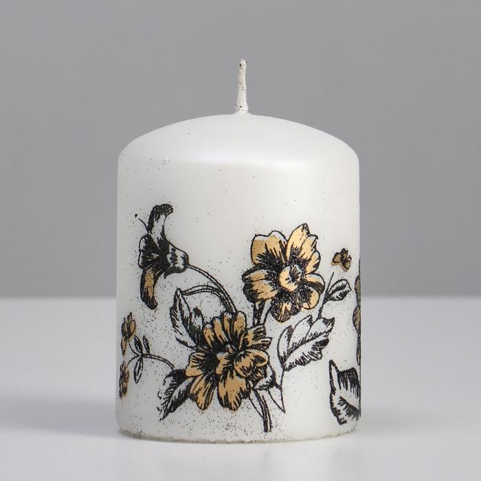 фото Свеча - цилиндр пионы, 7х9 см, белый матовый металлик trend decor candle