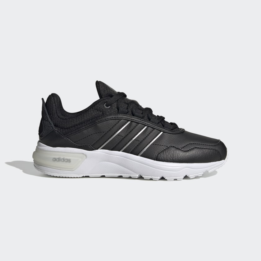 фото Кроссовки женские adidas 90s runner ccsilvmt черные 5 uk