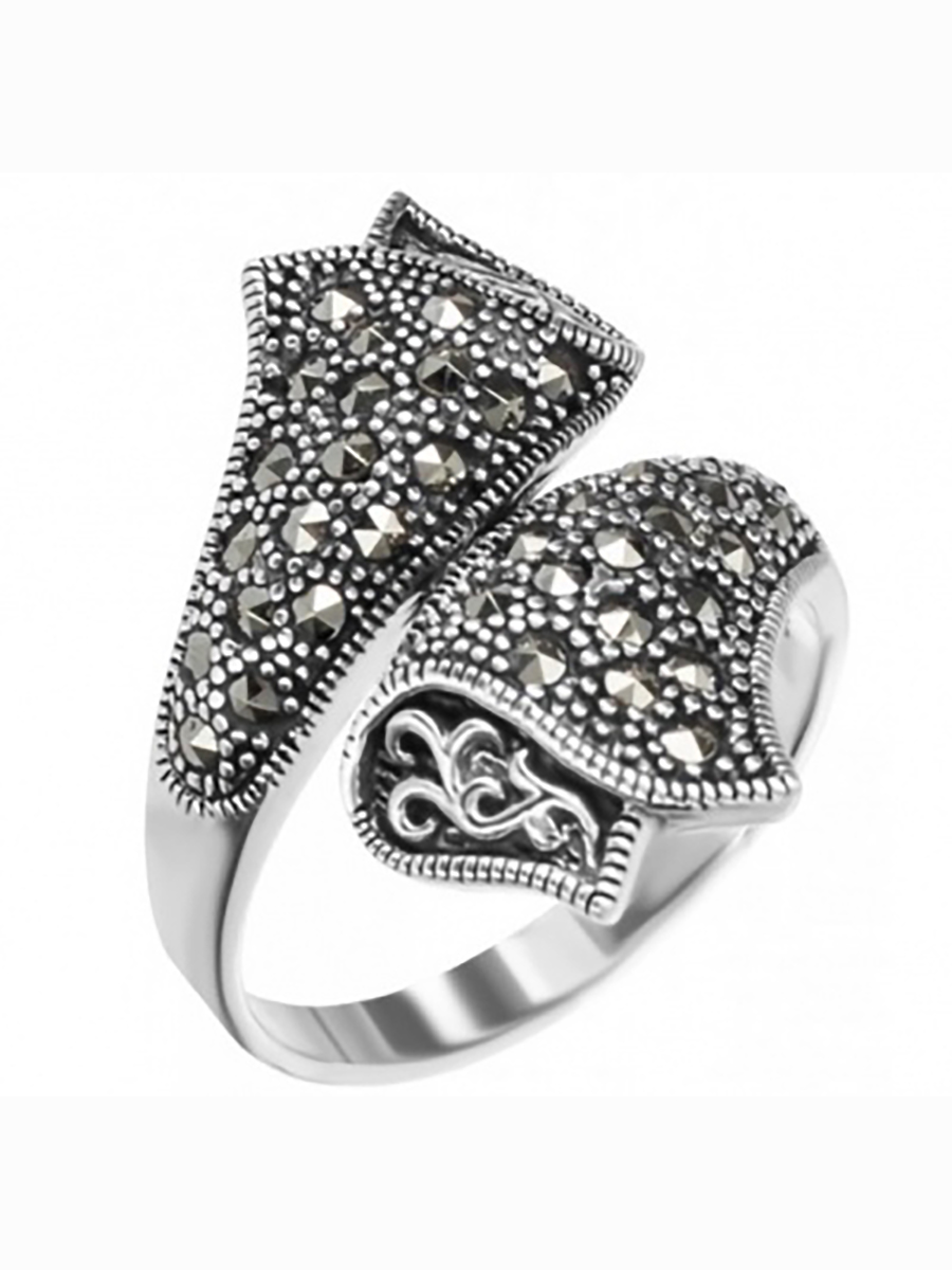 

Кольцо с марказитами из серебра р. 18 Марказит HR1196-2080, HR1196-2080