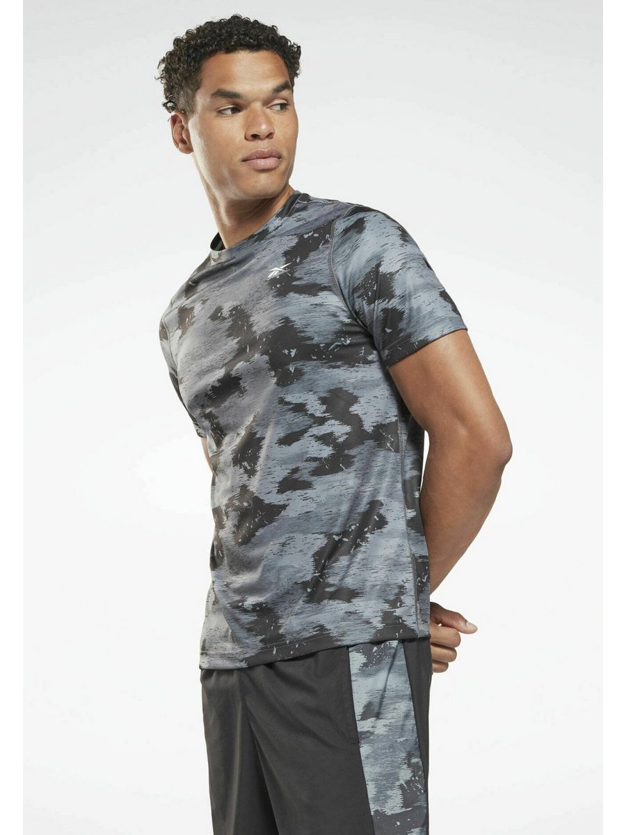 

Футболка мужская Reebok RE542D1BY черная 2XL, Черный, RE542D1BY