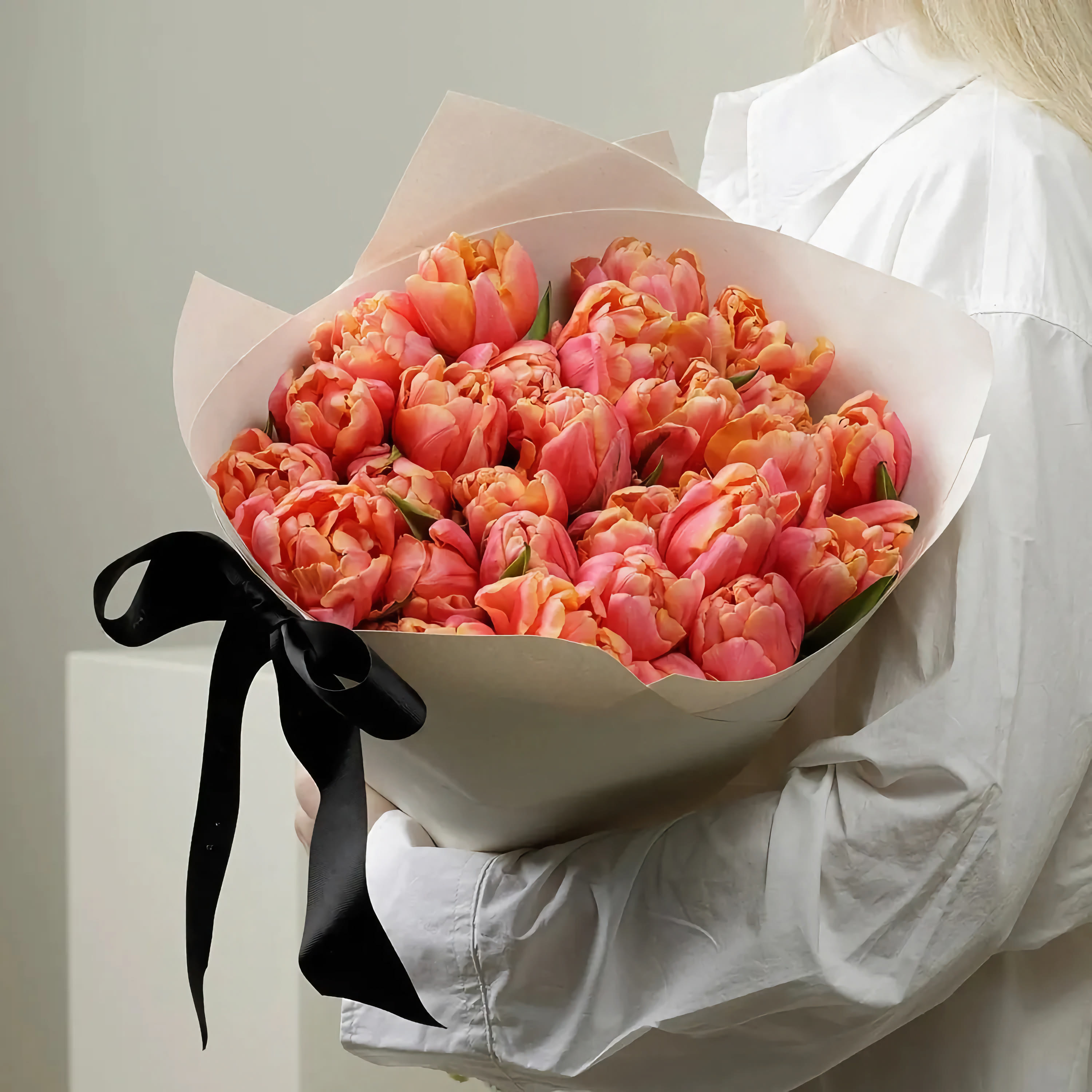 

Монобукет Bounce Flowers тюльпан 40 см 49 шт. коралловый