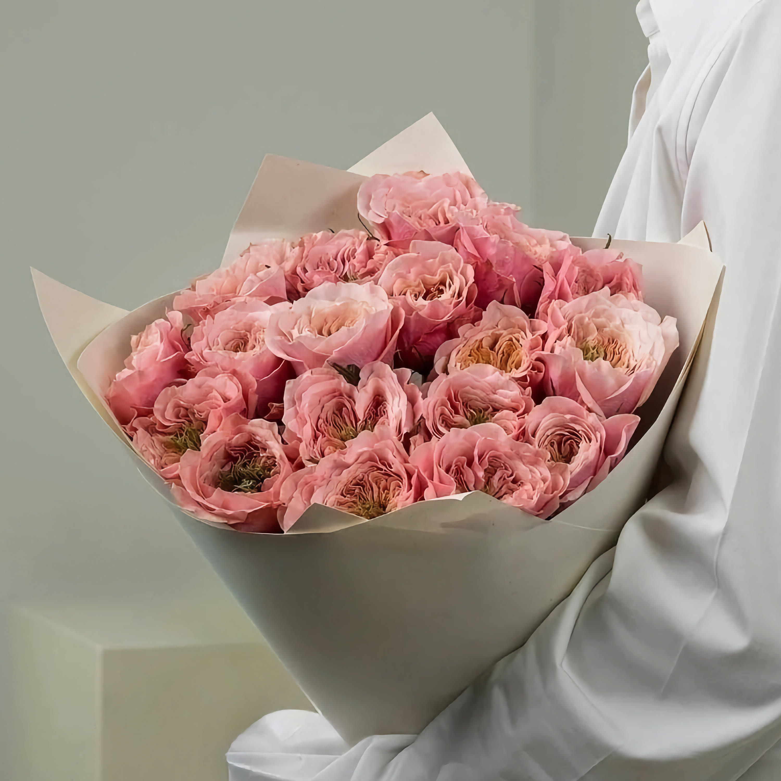 

Монобукет Bounce Flowers роза 70 см 19 шт. розовый