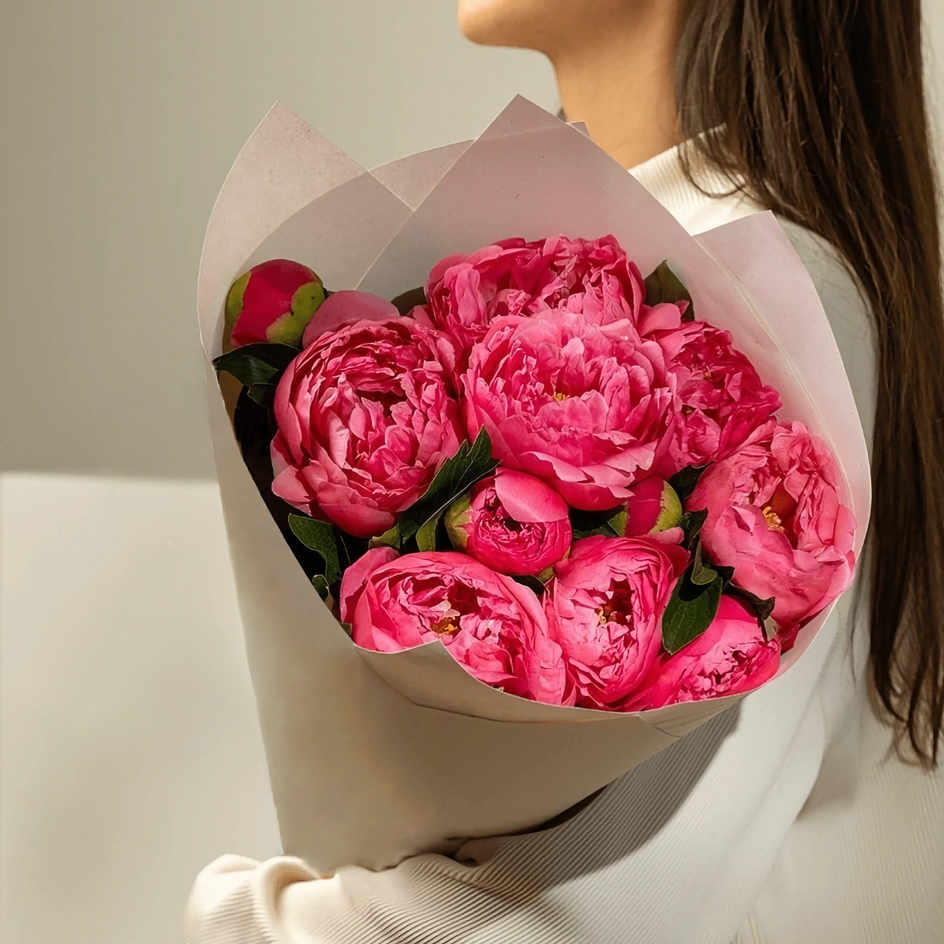 

Монобукет Bounce Flowers пион 50 см 9 шт. коралловый