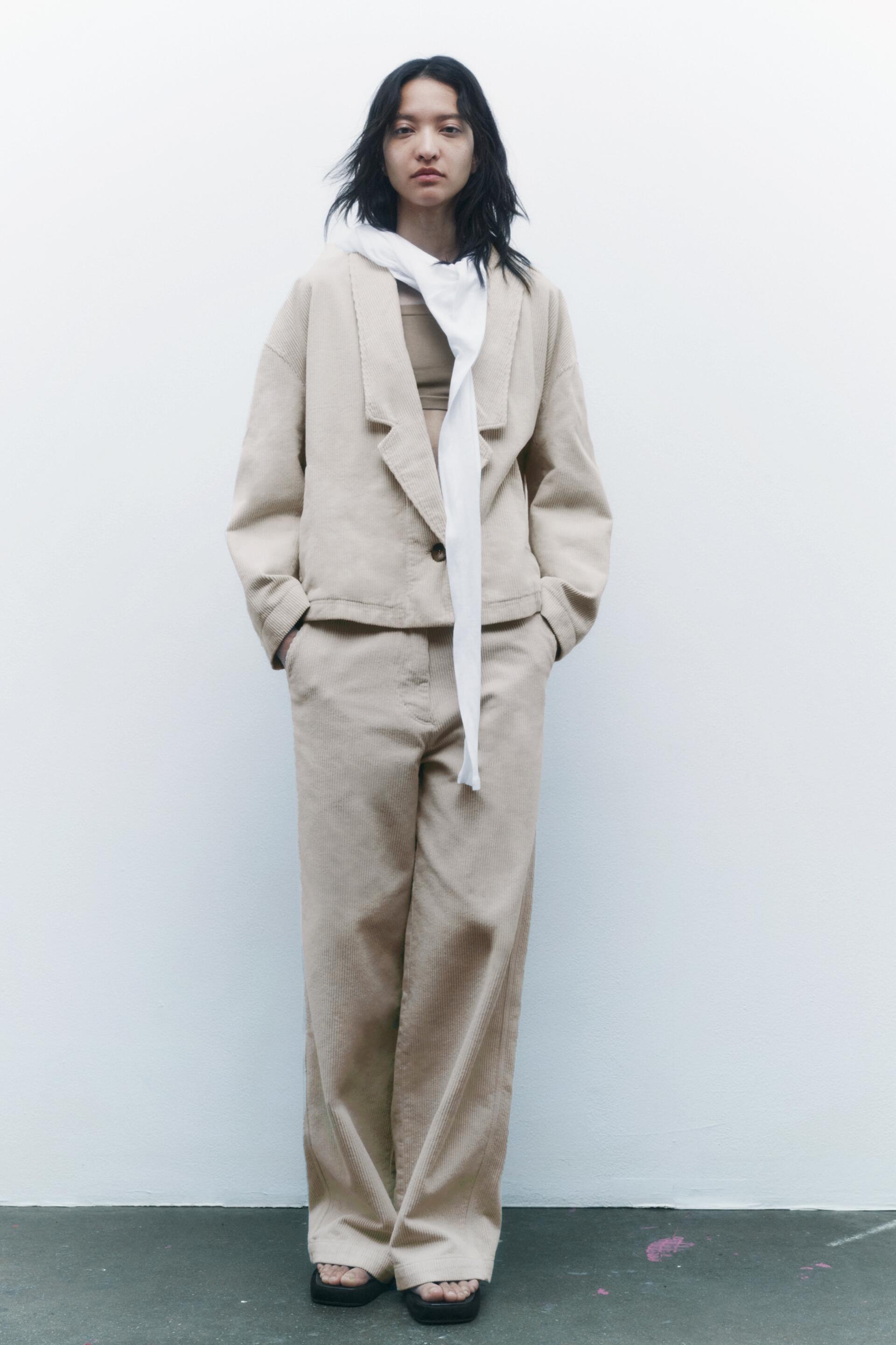 

Брюки женские ZARA 02674041 белые 46 EU (доставка из-за рубежа), Белый, 02674041