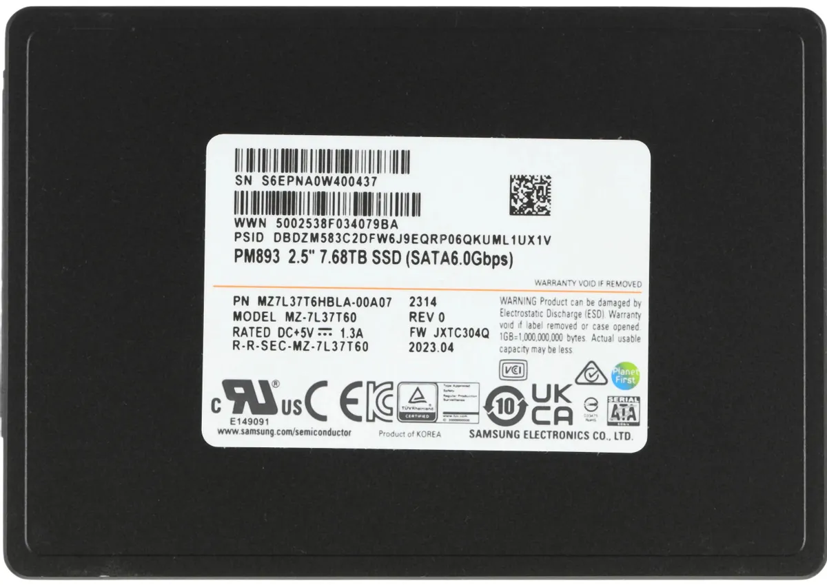 

SSD накопитель Samsung PM893 2.5" 7,68 ТБ (MZ7L37T6HBLA-00A07), PM893